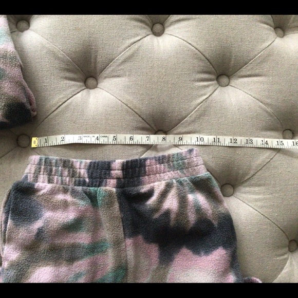 Tie Dye matching Hoodie and Jogger set - Picture 4 of 7